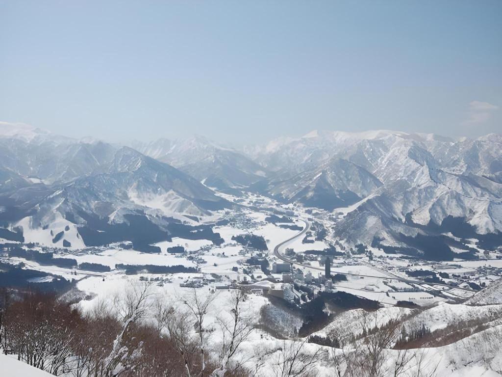Sierra Resort Yuzawa Yuzawa  Buitenkant foto